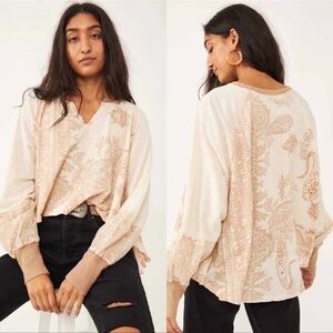 Free People True Perfection Tee Paisley Print Hi Low Cropped Front Blous…